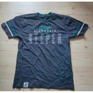 Universal Studios Slytherin Keeper Quidditch Harry Potter Movie Shirt - M medium